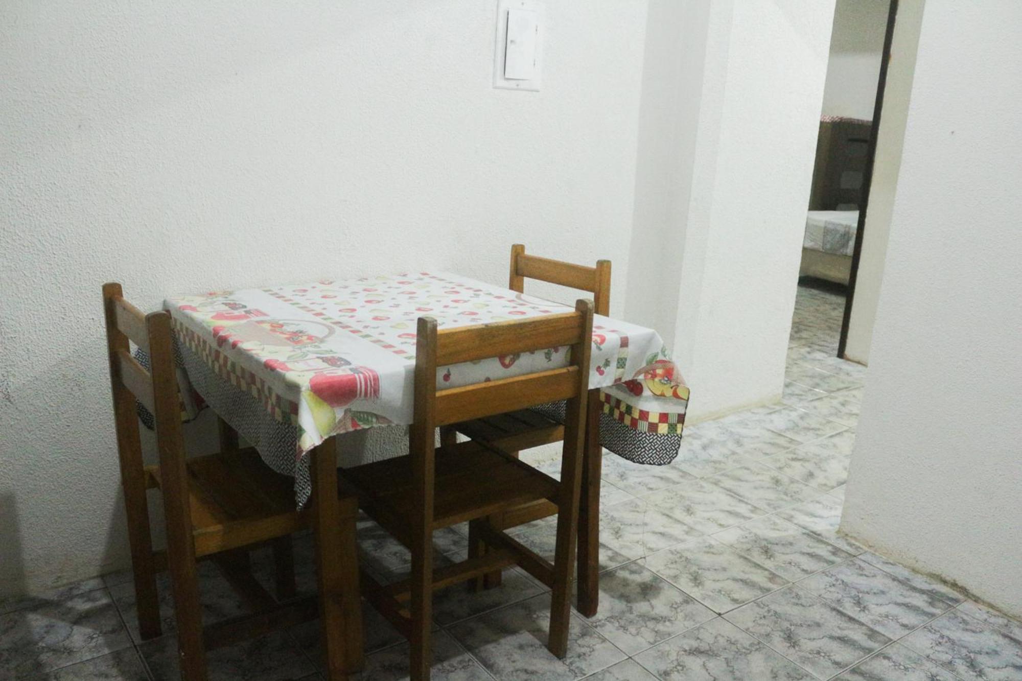Apartamento Inteiro Central 2 Quartos E Kitnet Inteira 01 Quarto Ponta Grossa  Eksteriør bilde