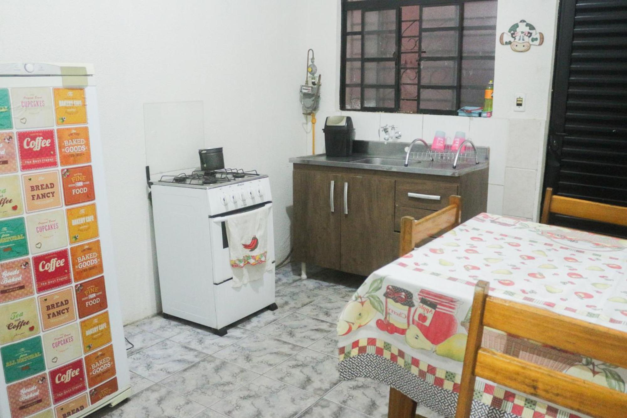 Apartamento Inteiro Central 2 Quartos E Kitnet Inteira 01 Quarto Ponta Grossa  Eksteriør bilde
